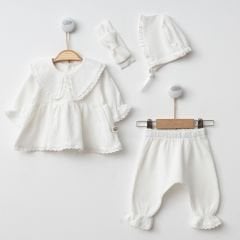 Üçgen Yakalı Takım