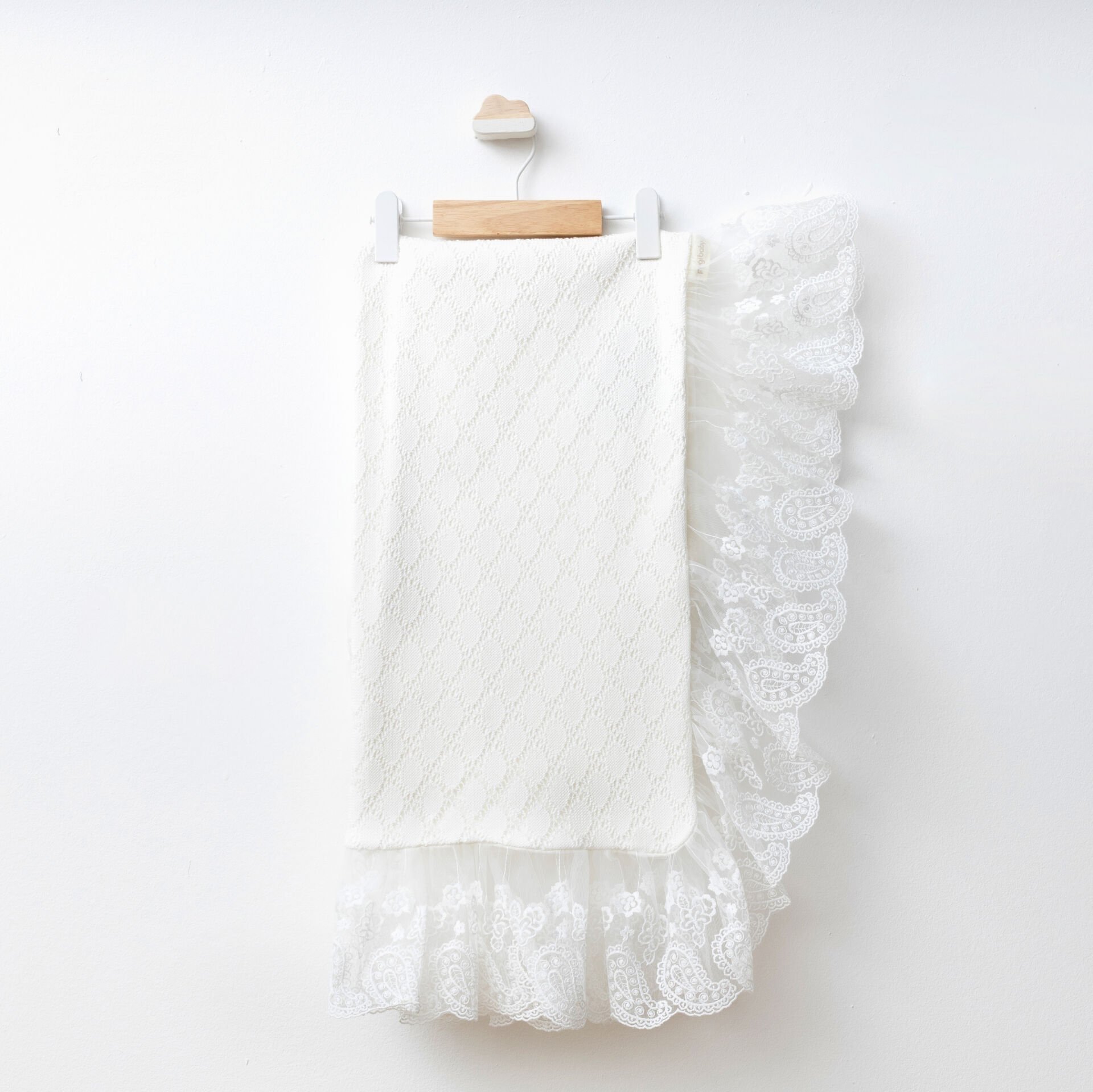 Elena 4 Katlı Triko Dokuma Battaniye