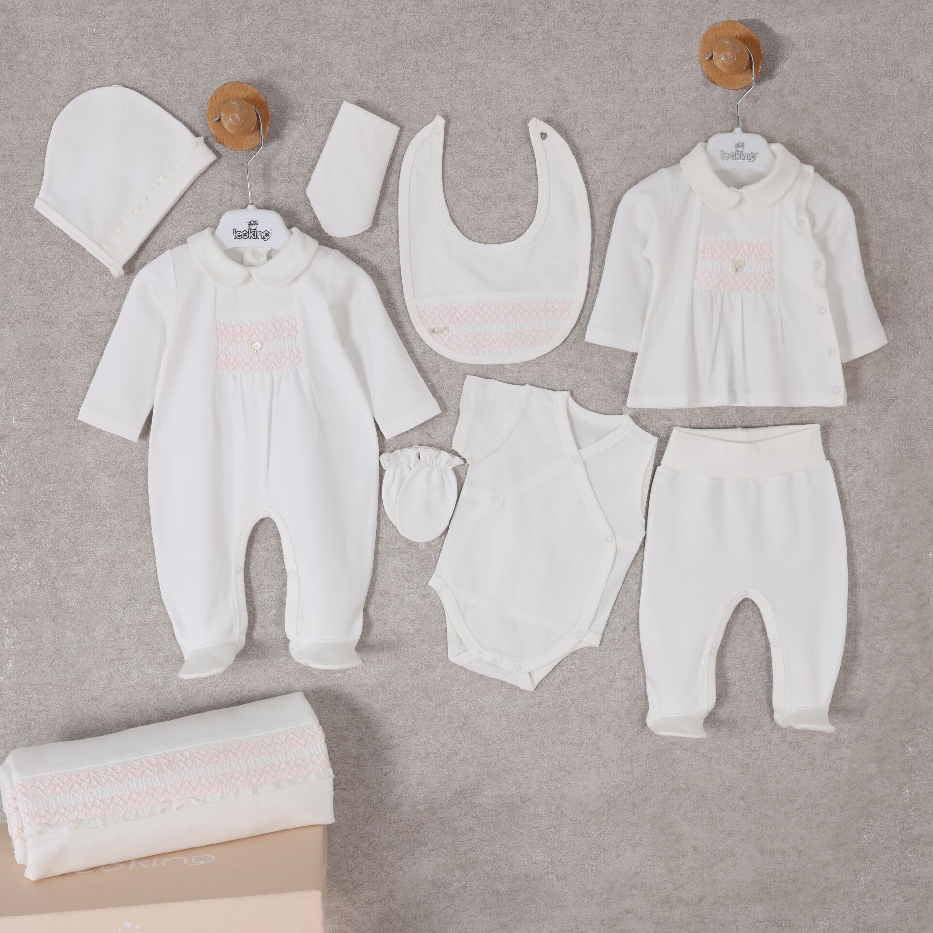 Pinky 8'li Lüx Hastane Seti