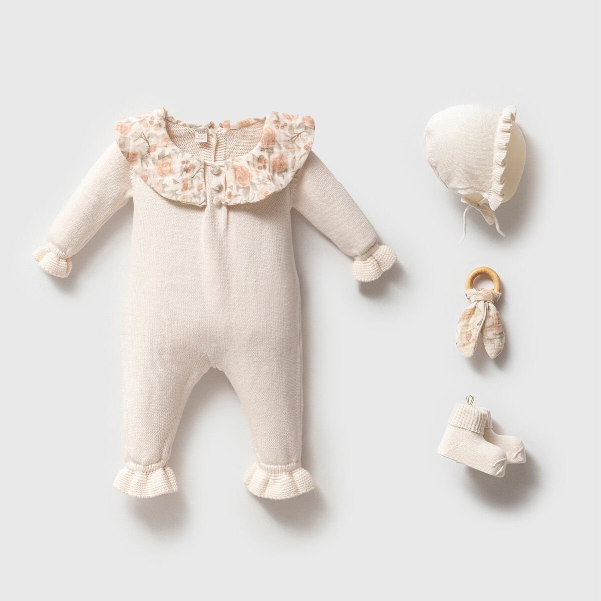 Ashley 4'lü Oyuncaklı Yenidoğan Hediye Seti