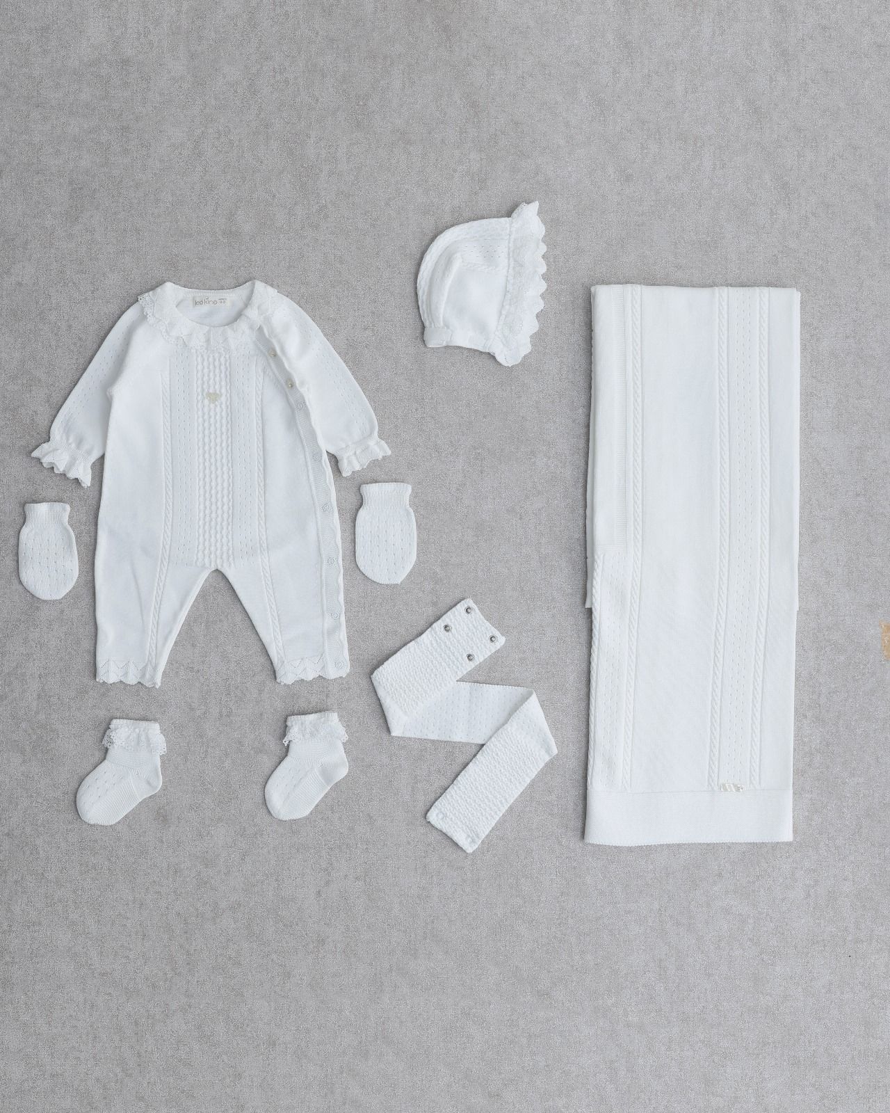 Duru Knitwear 6-Piece Hospital Set