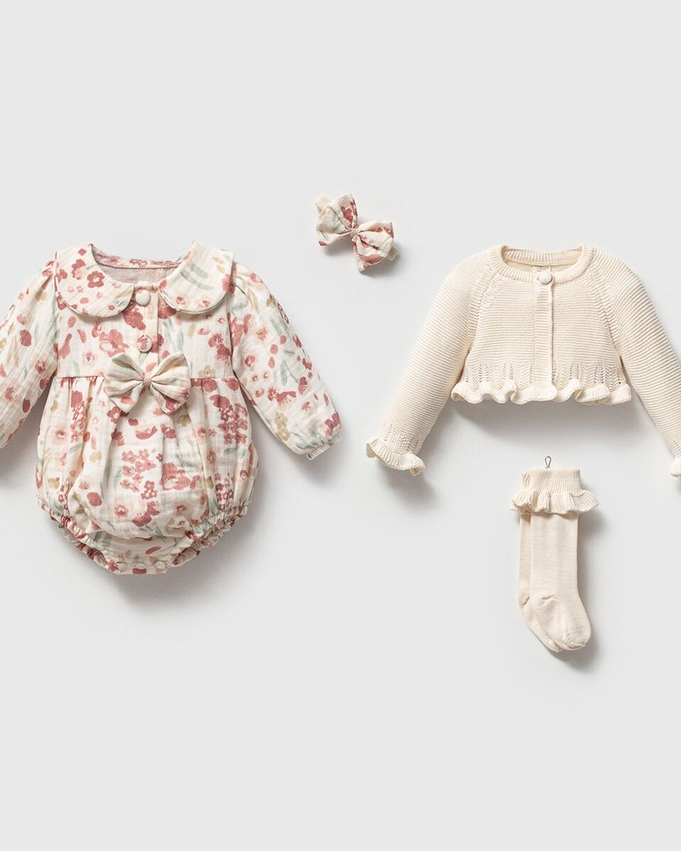 Spring Romper ve Triko Hırkalı Set Krem