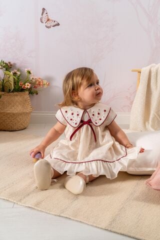 Maria Yakası Nakışlı Elbise ve Bandana