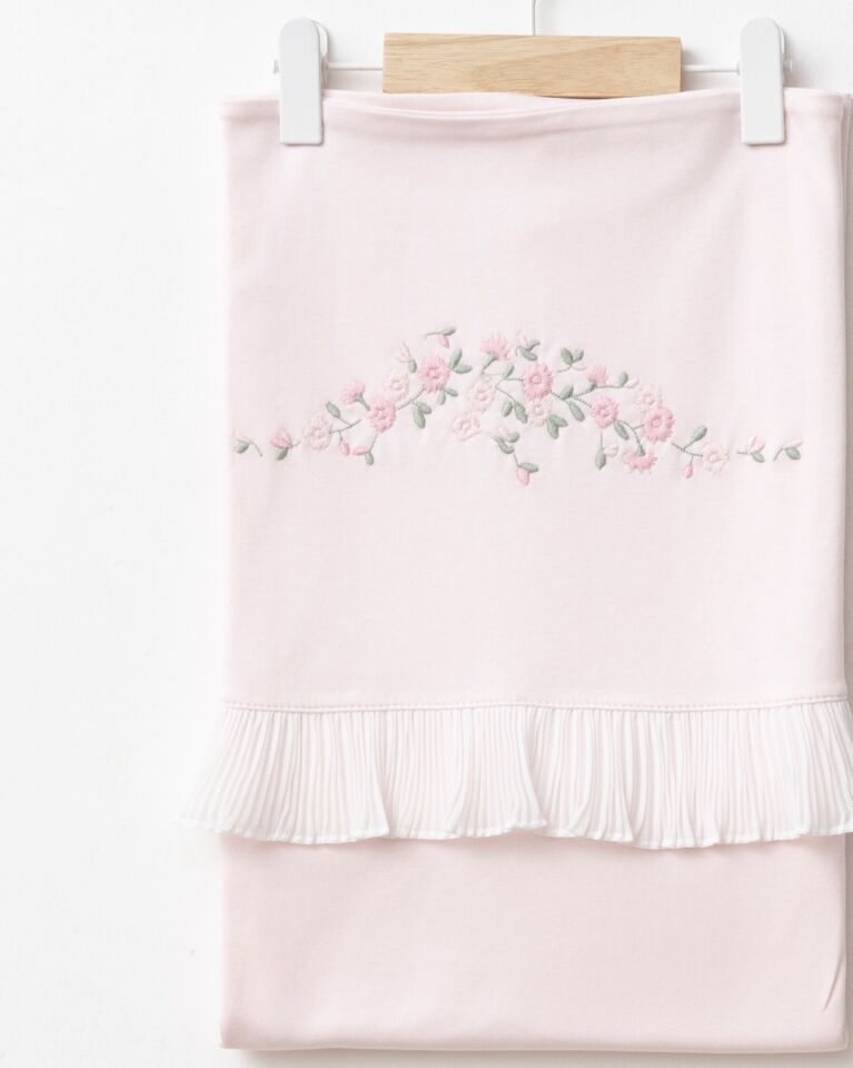 Çiçek Nakışlı Plise Detaylı Çift Katlı Battaniye Pembe