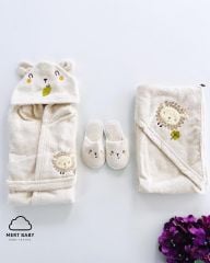 Little Roar Bathrobe Set