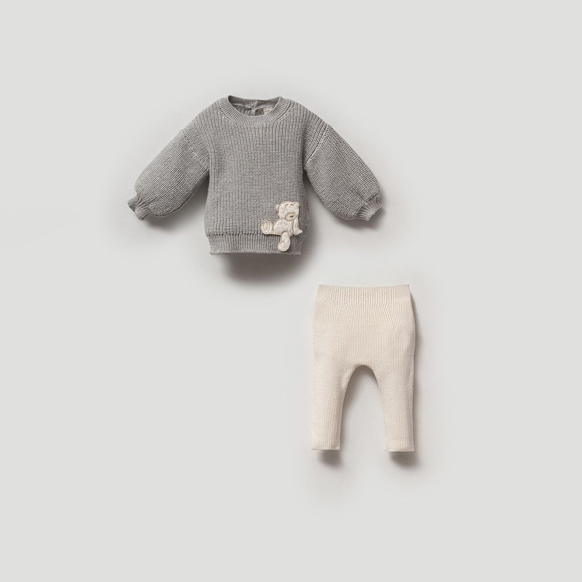 Friendly Bear Organic Knitwear Set