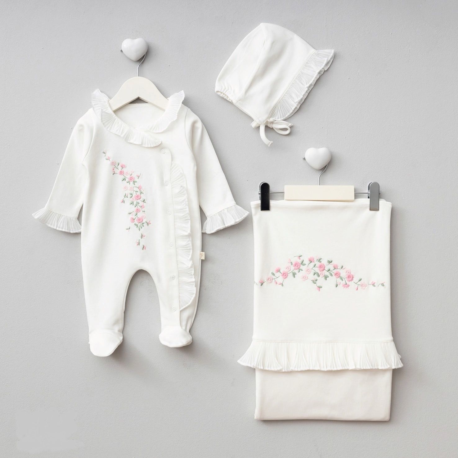 Çiçek Nakışlı Dantel Detaylı 3’lü Hastane Seti